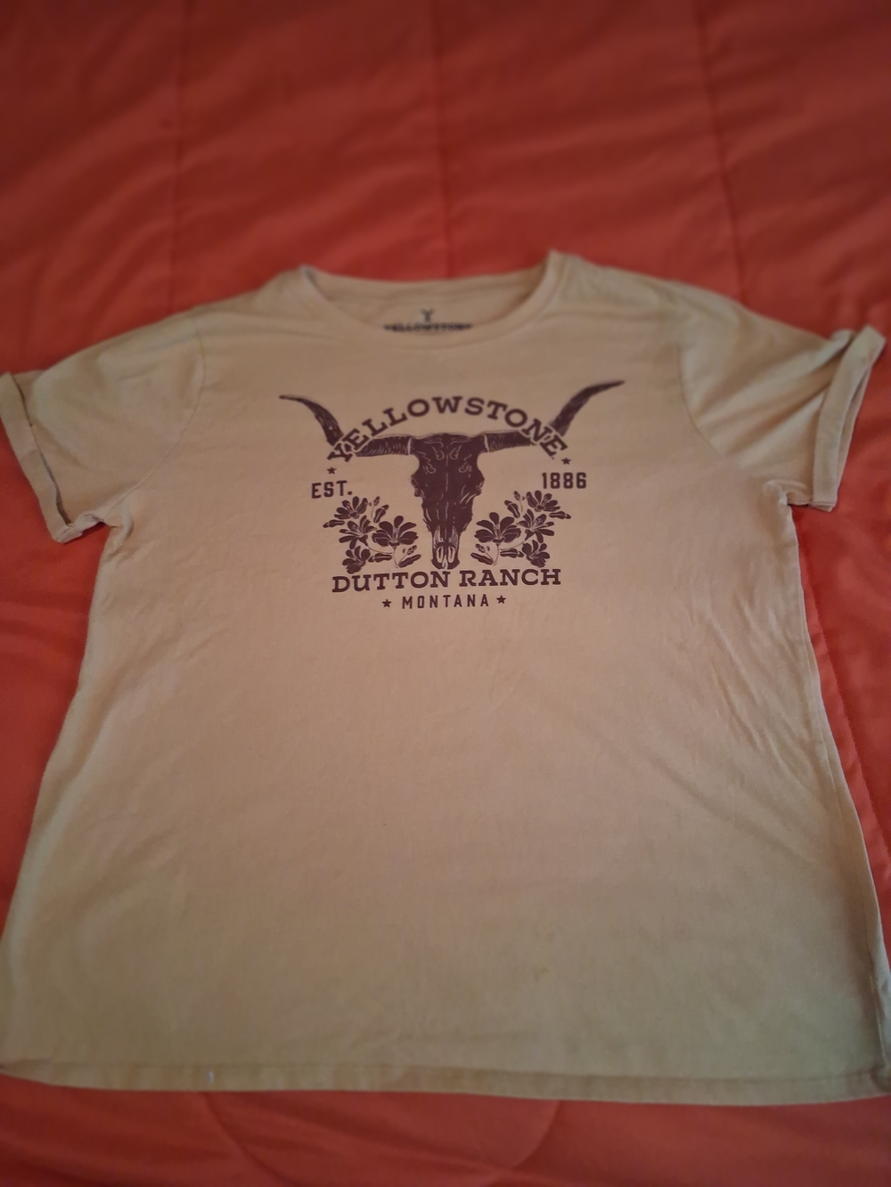 Yellowstone - Dutton Ranch - Montana -T shirt- Paramount Size 0 - Picture 3 of 5